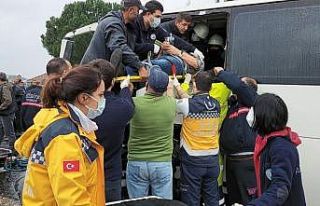 Tekirdağ’da feci kaza: 2 ölü, 15 yaralı