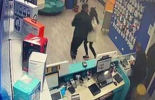 Telefonun fiyatını beğenmeyince kurşun yağdırdı