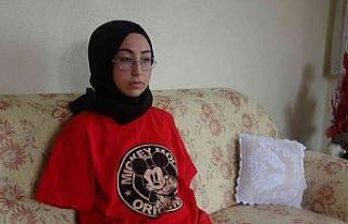 Temizlediği makineye kollarını kaptıran üniversiteli...