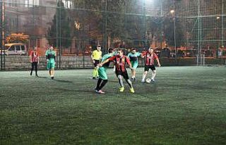 Tepebaşı’nda turnuva şampiyonu Mali Hizmetler...