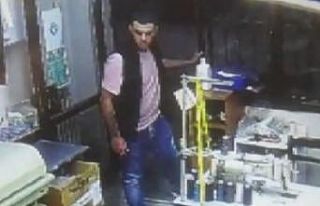 Terziyi takip eden hırsız kamerayı hesap edemedi