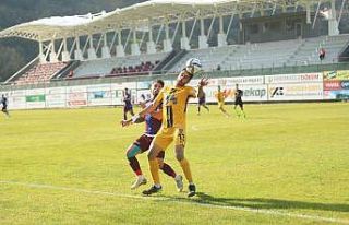 TFF 2 Lig : Hekimoğlu Trabzon FK: 1- Bayburt Özel...