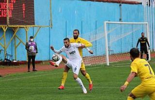 TFF 2. Lig: Pazarspor: 1 - 1928 Bucaspor: 2