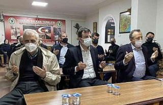 Torunları ‘Ata’sını dualarla andı