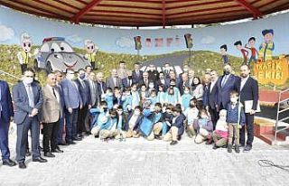 Trafik parkı destekçilerine teşekkür belgesi verildi