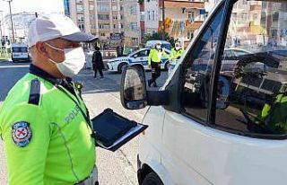 Trafik uygulamasında ceza yağdı
