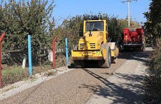 Turgutlu Belediyesinin yol çalışmaları hız kesmeden...