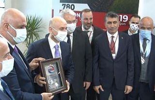 Ulaştırma ve Altyapı Bakanı Karaismailoğlu: “İstanbul’a...