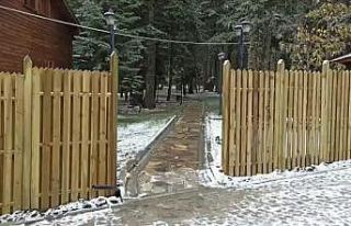 Uludağ beyaz örtüyle kaplandı