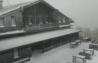 Uludağ beyaza büründü