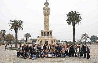 Uluslararası öğrenciler İzmir’in lezzetleriyle...