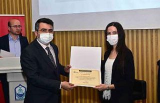 Uyumayan Kütüphane’de eğitimler tüm hızıyla...