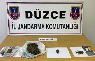 Uyuşturucu kullanıcılarına jandarma şoku