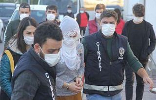 Vahşi cinayetin zanlıları adliyeye sevk edildi
