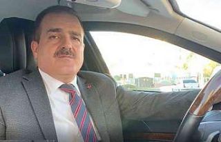 Vali Akbıyık’tan "Bi Hareketine Bakar Hayat"...