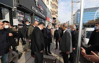 Vali Bilmez ve Milletvekili Arvas çarşı esnafını...