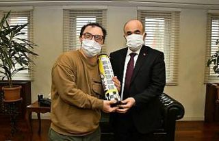 Vali Dağlı’dan down senromlu çocuklara destek
