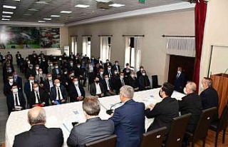 Vali Gürel mahalle ve köy muhtarları ile bir araya...