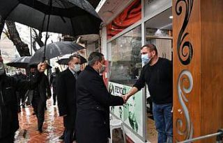Vali Şıldak’tan Edremit ilçe esnafına ziyaret