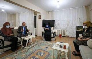 Vali Varol’dan şehit ailesine ziyaret