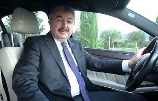 Vali Yılmaz’dan "Bi Hareketine Bakar Hayat"...