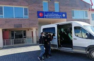 Van’da göçmen kaçakçılığı yapan 9 organizatör...
