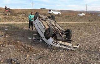 Virajı alamayan otomobil takla attı: 1 ağır yaralı