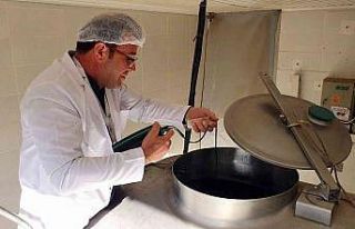 Yağ ve protein değerleri belirlenen sütler üreticisine...