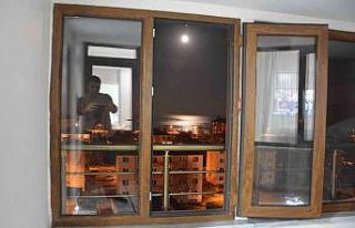 Yakamoz ışığı Van Gölü’nü aydınlattı