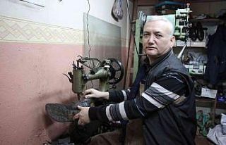 Yaklaşan kış ayları ayakkabı tamircilerinin yüzünü...