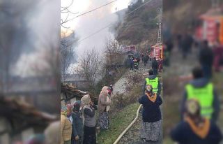 Yaşlı çiftin evinde yangın çıktı: 2 yaralı