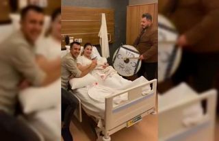 Yeni doğan bebek gözlerini davulla açtı