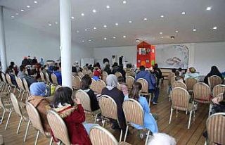 Yetim ve öksüz çocuklara kıyafet yardımı