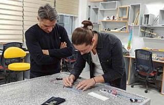 Yıllardır kullanılan breadboardların yapısını...