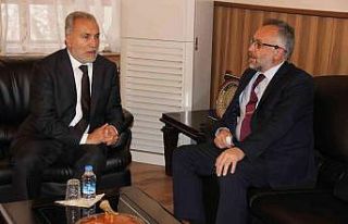 YÖK Başkanvekili Kapıcıoğlu’ndan Rektör Karadağ’a...