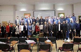 Yunusemre Belediyesi öğretmenleri unutmadı