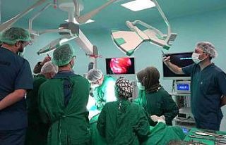 Yurtdışından Türkiye’ye gelip pektus ameliyatları...