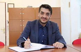 Yüzde 65 bedensel engelli sınıf öğretmeni 13...