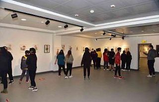 ‘Yüzler ve İzler’ karikatür sergisi büyük...