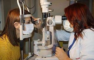 2035’te her 3 çocuktan 1’i gözlük takacak