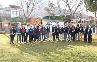 4 ülkenin öğrencileri Erciyes Koleji’nin misafiri