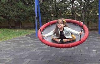 4 yaşındaki Beren’in salıncak isteğine Başkan...