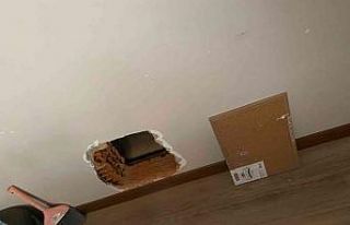 60 bin dolara satışa çıkarılan saati duvarı...