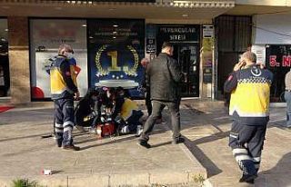 9 katlı binadan atladı hayatını kaybetti