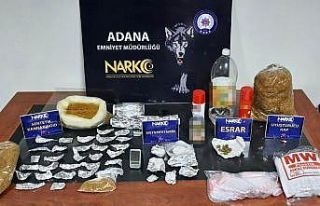 Adana’da 10 kilo 682 gram esrar ele geçirildi