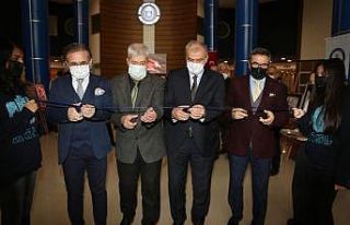 ADÜ’de ’Çizgimiz Mehmet Akif Ersoy Sergisi’...