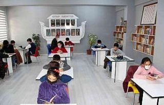 Ağrı, 554 okula kütüphane kurarak ülke genelinde...