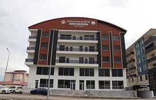 Ağrı Barosu yeni hizmet binasına taşındı