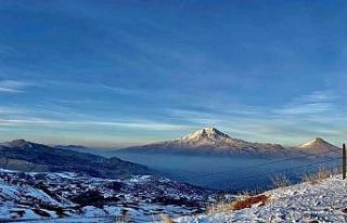 Ağrı Dağı ihtişamıyla göz kamaştırıyor