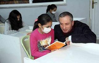 Ağrı Milli Eğitim Müdürü Kökrek, il merkezindeki...